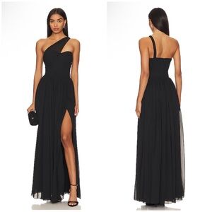YAURA Imade Gown in Black